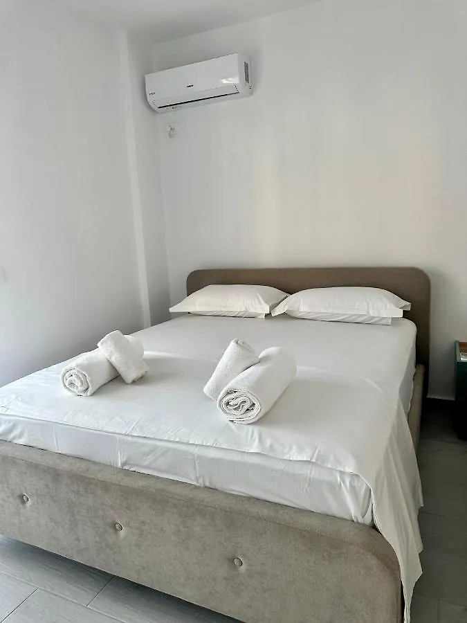 Duka Apartments Sarandë 0*,