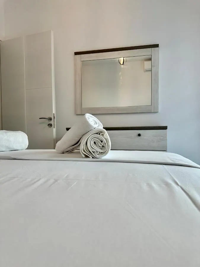 Duka Apartments Sarandë Casa vacanze