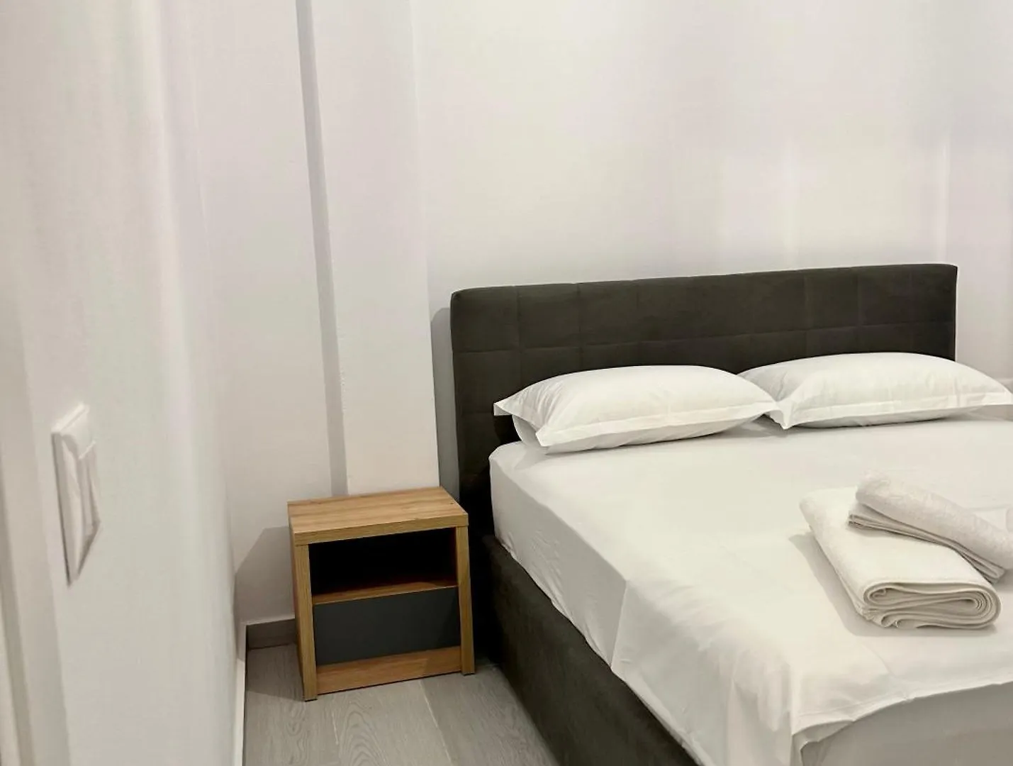 Duka Apartments Sarandë Casa vacanze