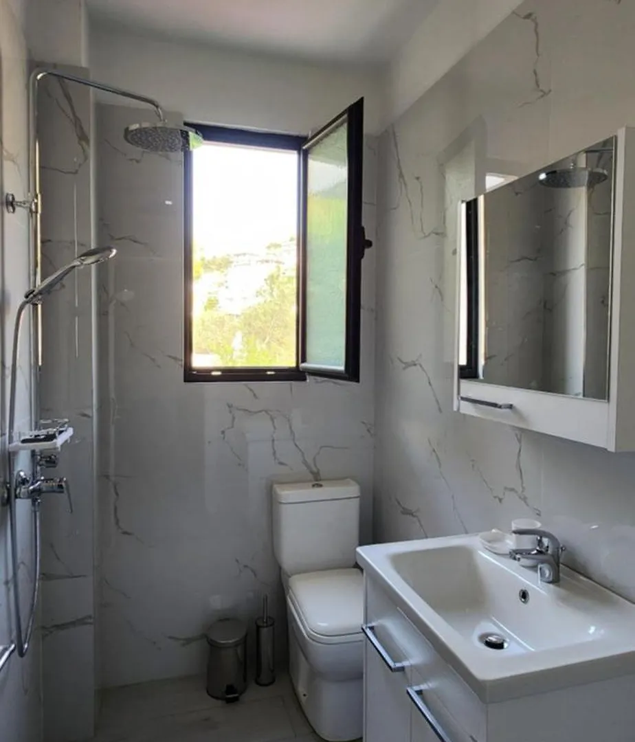 Duka Apartments Sarandë Casa vacanze