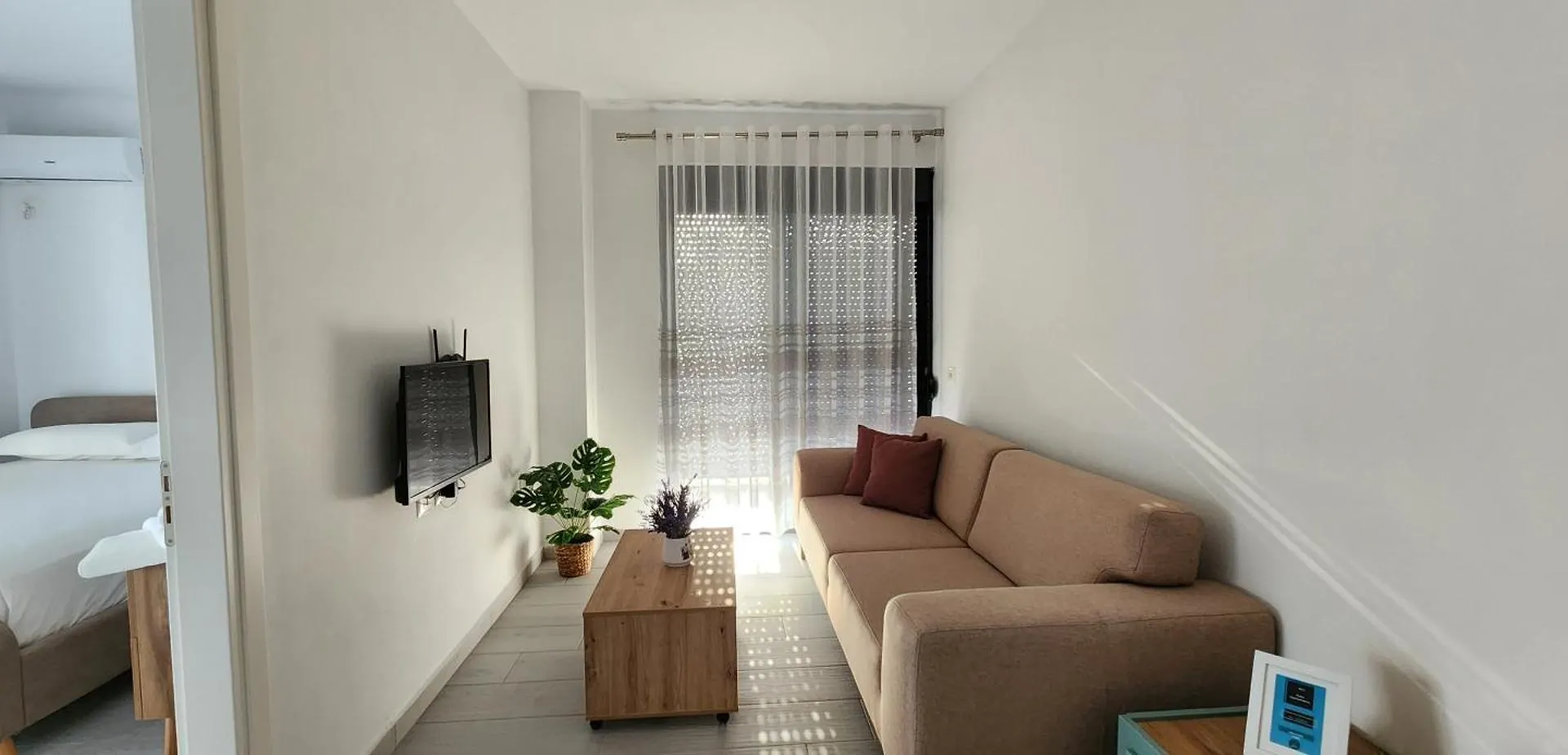 Duka Apartments Sarandë 0*,